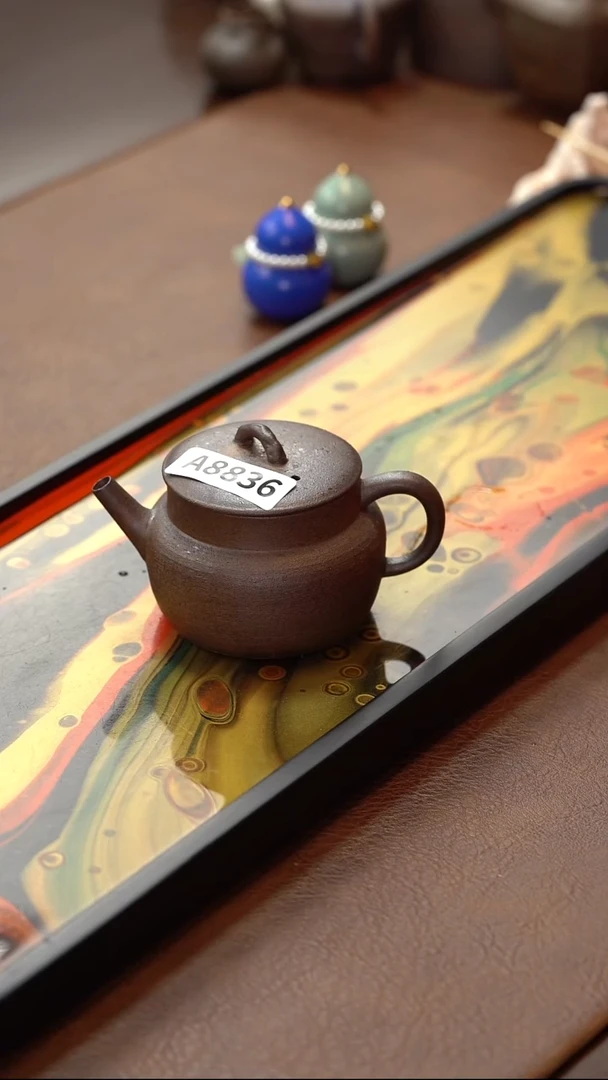 茶具李*牛A8836裸烧铁胎壶