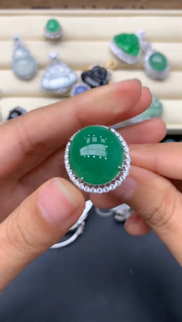 【闪购商品】翡翠戒指18K金镶嵌410-中国好珍宝