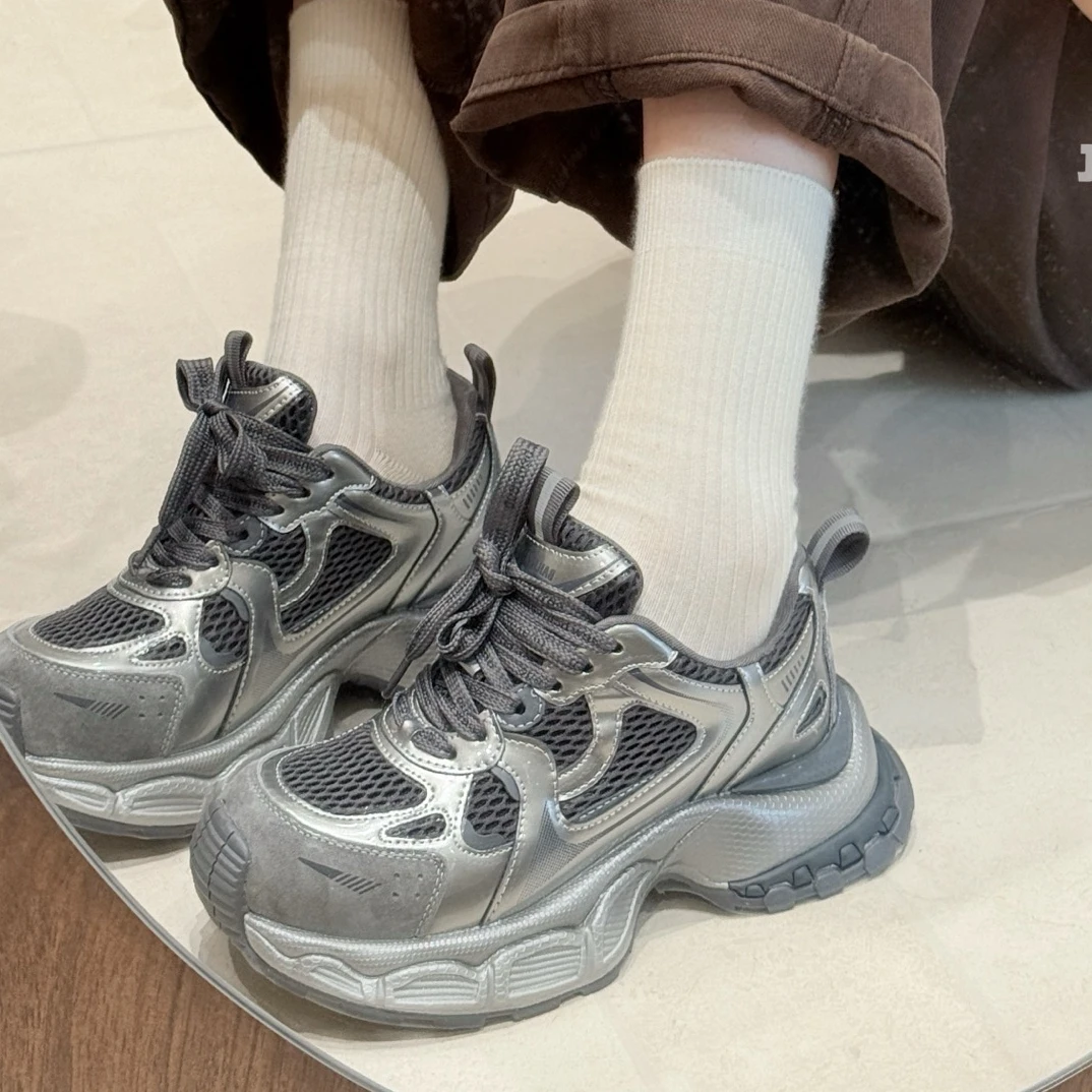 老爹鞋女2025新款秋季真皮厚底超轻软底时尚休闲运动鞋子ins潮鞋