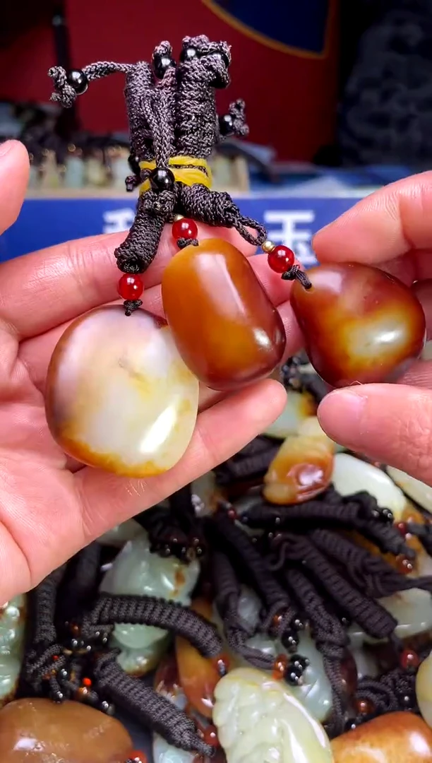 【闪购商品】和田玉颈饰未镶嵌1