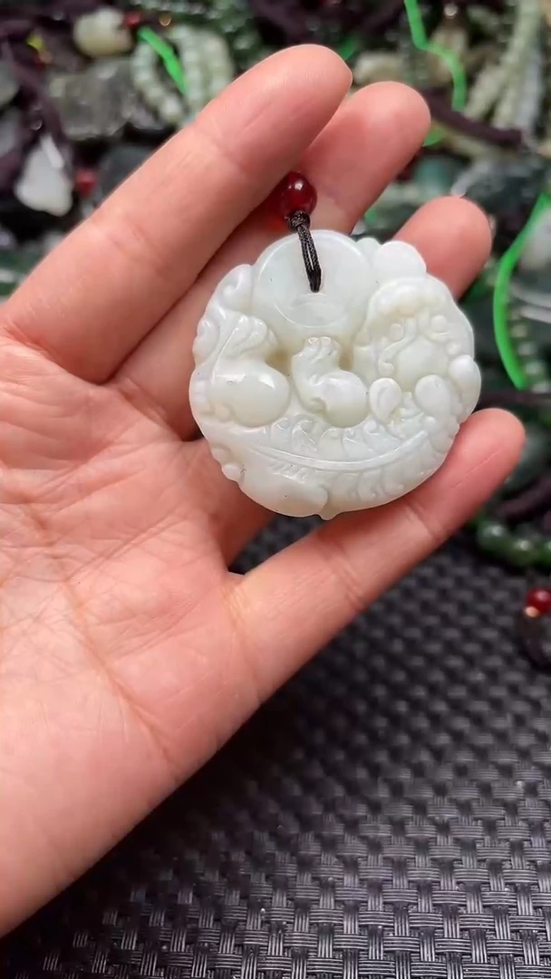 【闪购商品】和田玉颈饰未镶嵌1