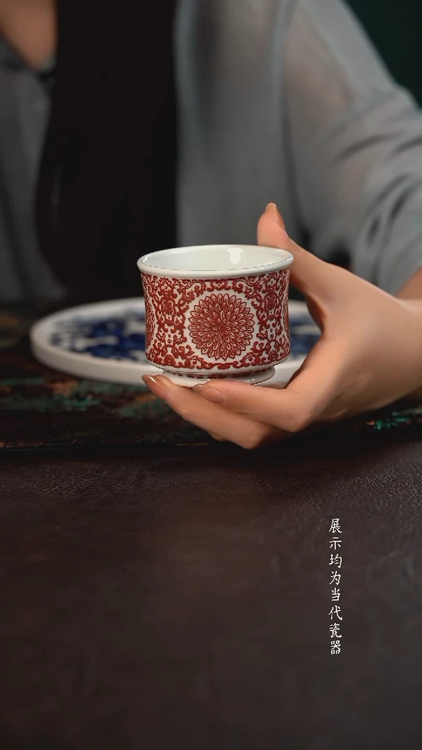贵红窑釉里红苹果尊马蹄束腰杯