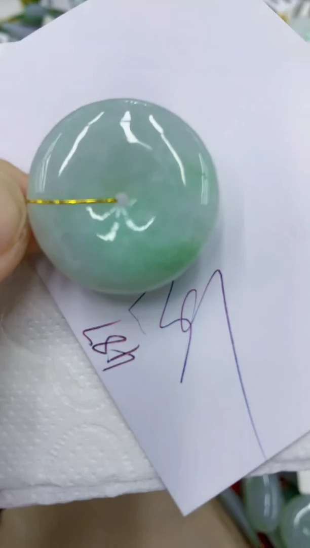 颈饰未镶嵌翡翠11111111111