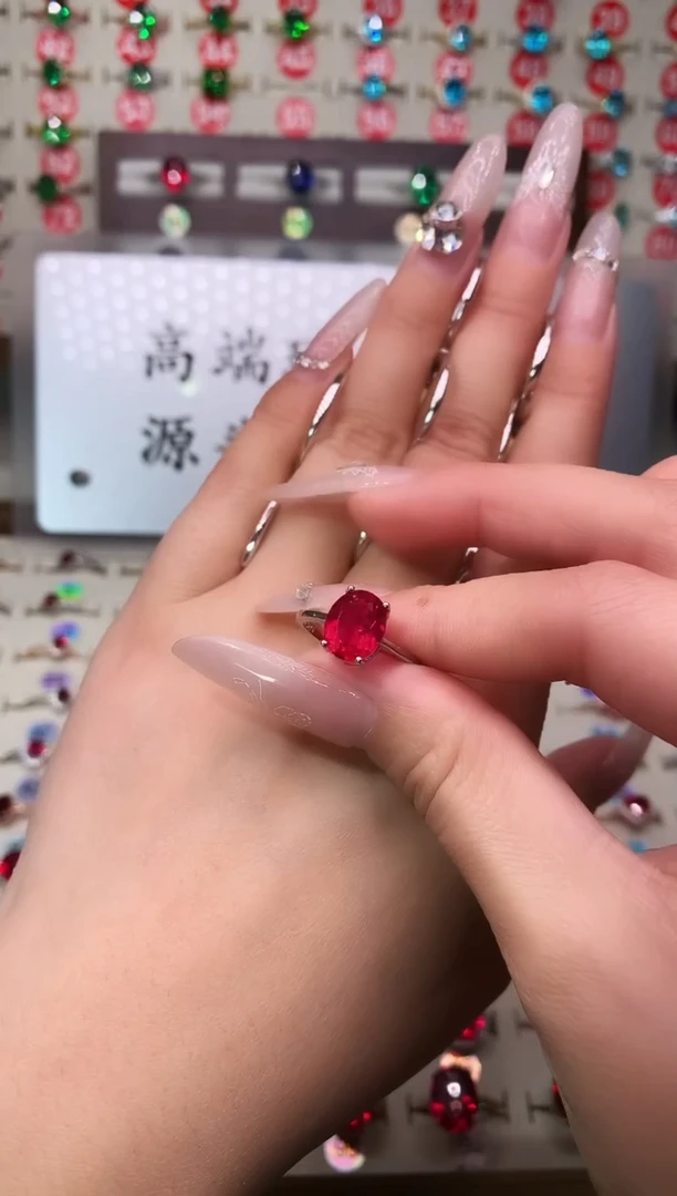 银S925镶嵌戒指红宝石8*10 银托
