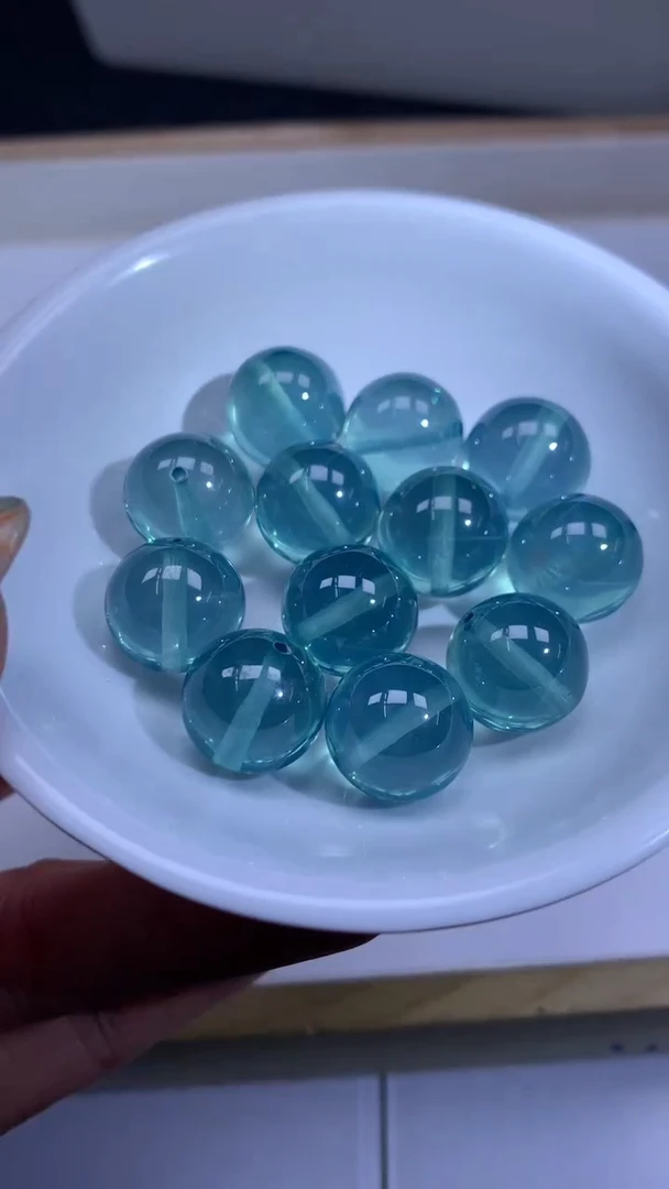 未镶嵌散珠红宝石A2082湖水蓝宝石14mm1个46.8元