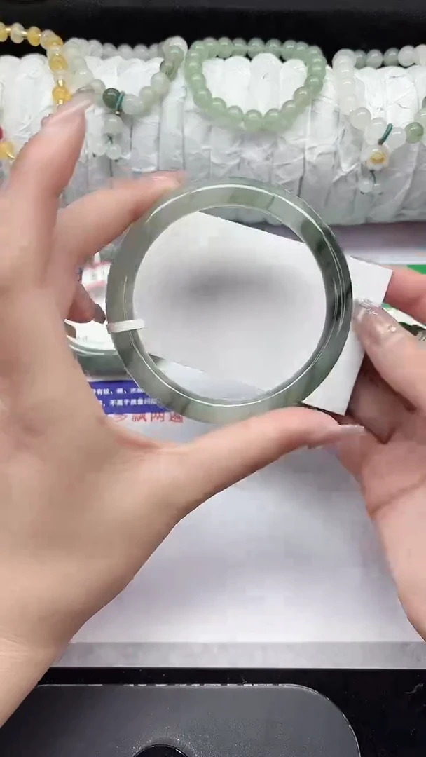 未镶嵌手镯石英质玉161-61/62