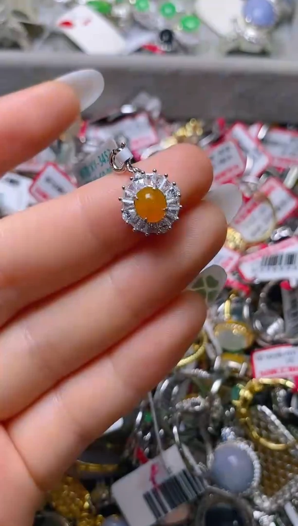 银S925镶嵌戒指翡翠百内无证书