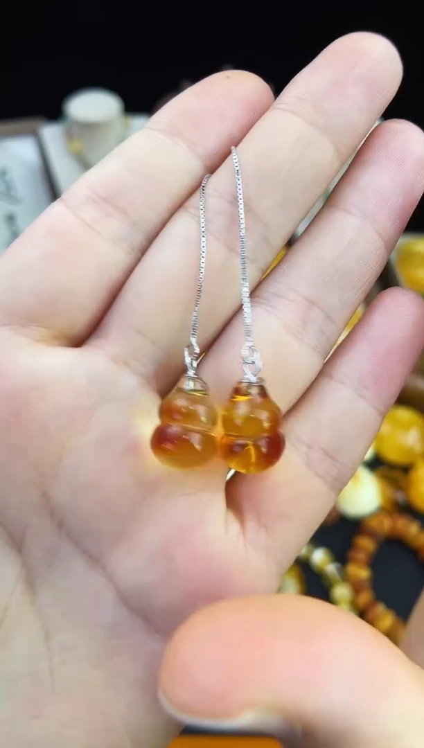 琥珀未镶嵌珠宝奇石柒月