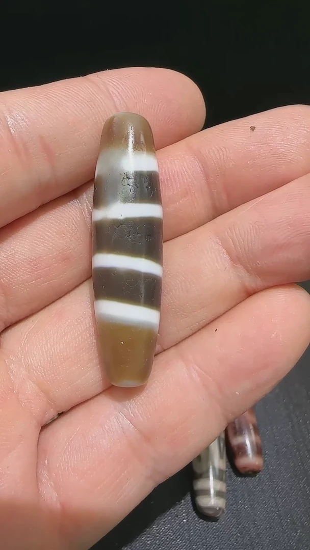 玛瑙/玉髓颈饰未镶嵌勒子47*12mm