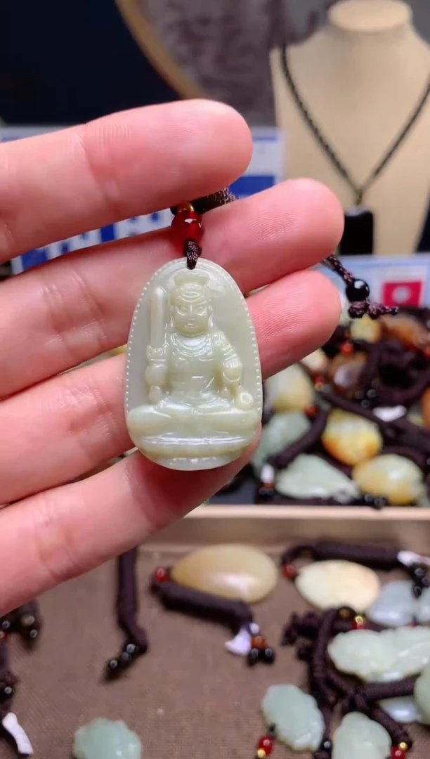 【闪购商品】和田玉颈饰未镶嵌1