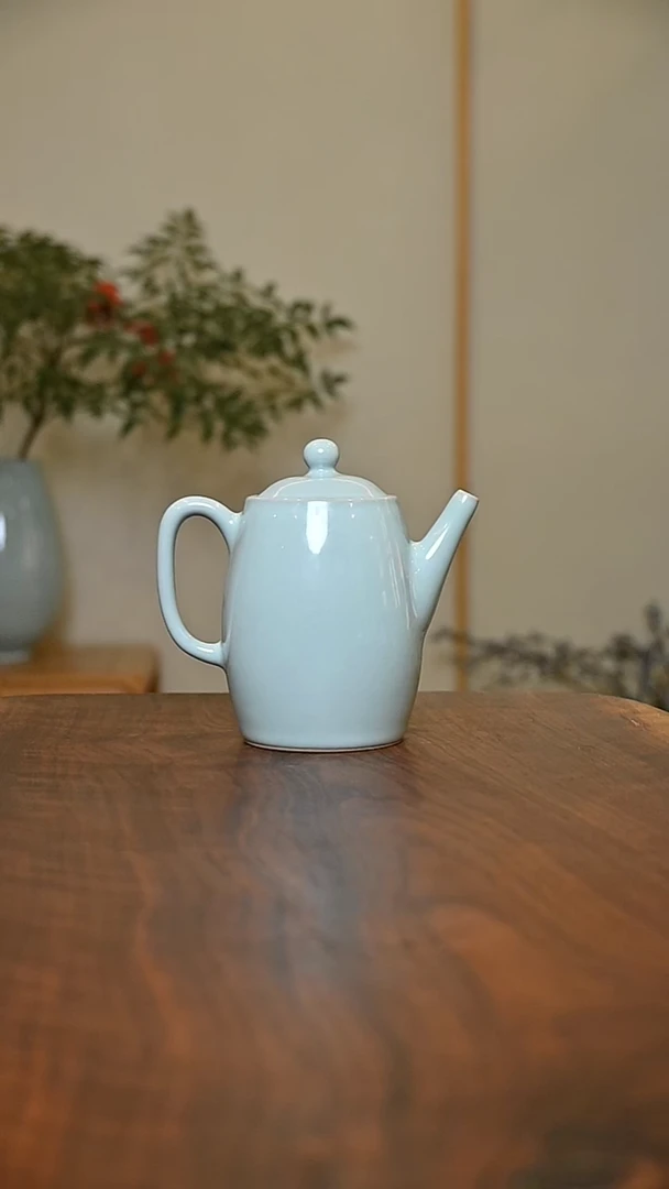 大容量壶 天青 微瑕 朱家汝窑款