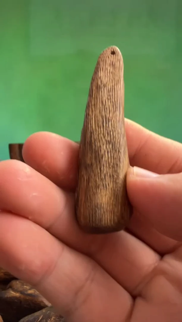 沉香手把件多样性发一