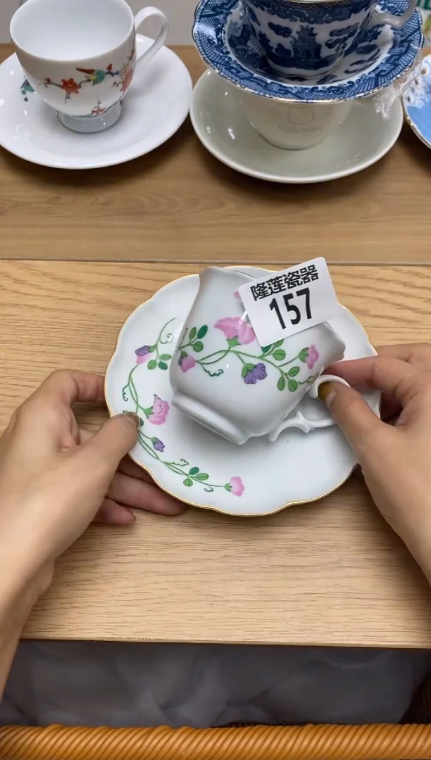 瓷片秋**痕隆莲瓷器欢迎大家