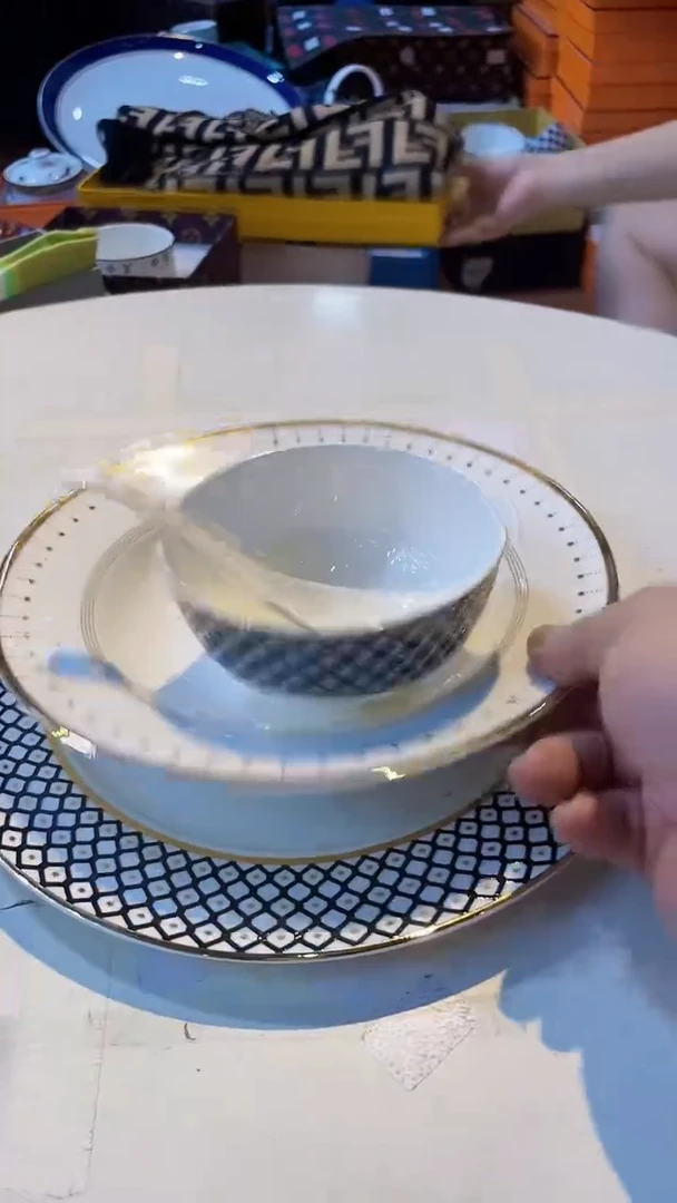杯鸿辉家品牌瓷器，京东包邮！
