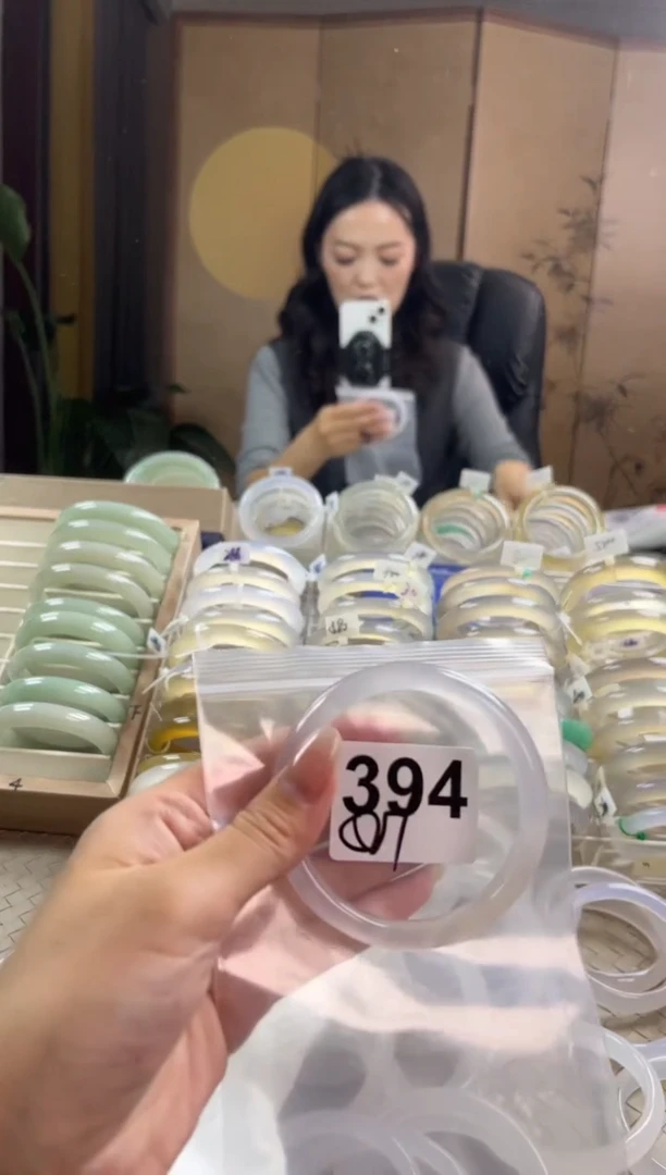 手镯玛瑙/玉髓未镶嵌394