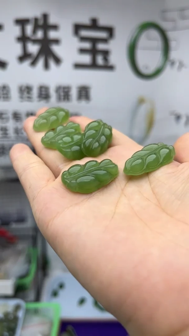 和田玉未镶嵌颈饰多样性发货拍一发一