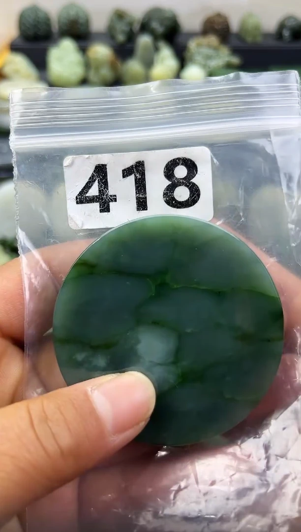 未镶嵌和田玉珠宝半成品镯芯