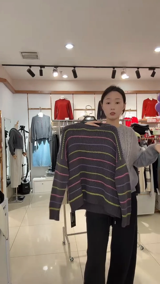 宁*8798灰色砖红拼色均码