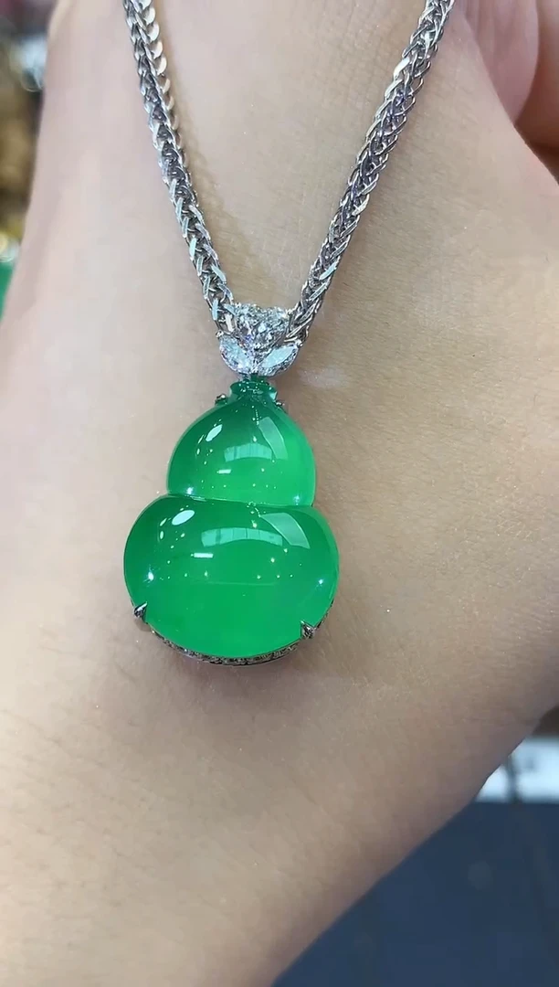 吊坠(不含链)18K金镶嵌翡翠圆*C29