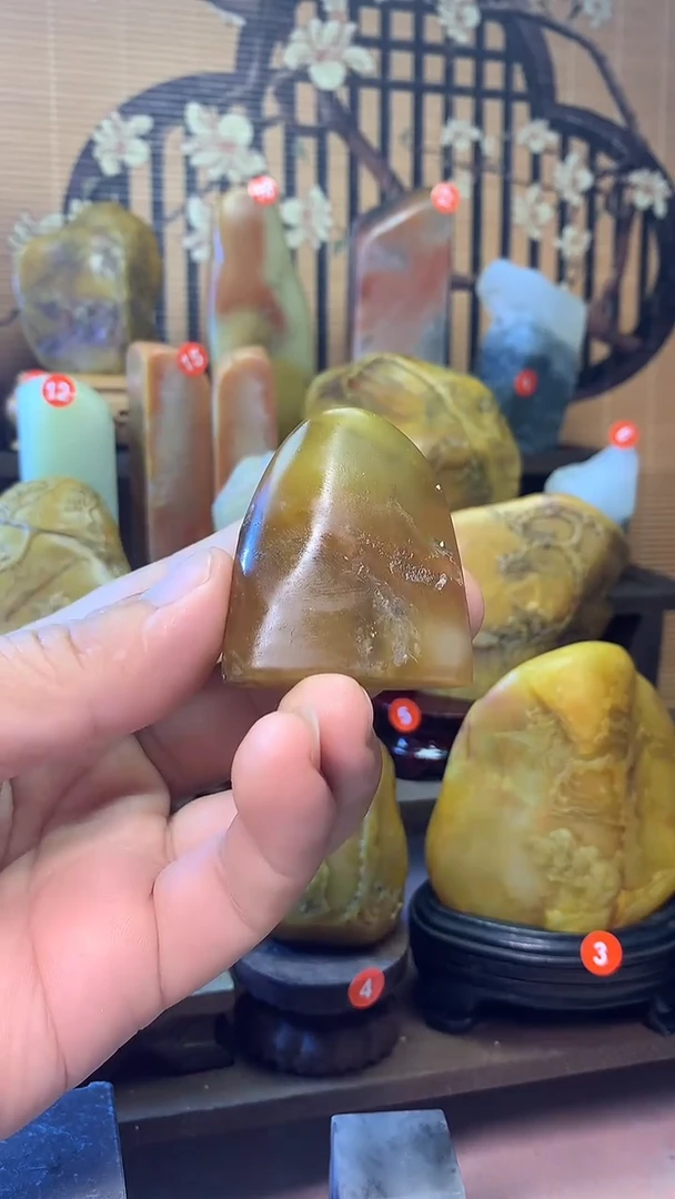 寿山石印石大*寿山石,田料溪蛋