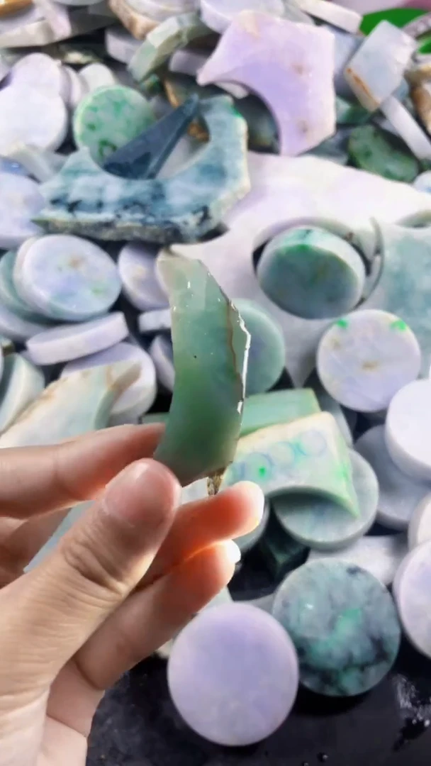 颈饰未镶嵌翡翠新店开业大优惠123