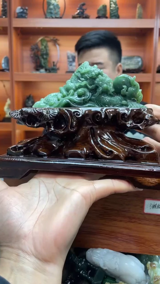 未镶嵌和田玉摆件1