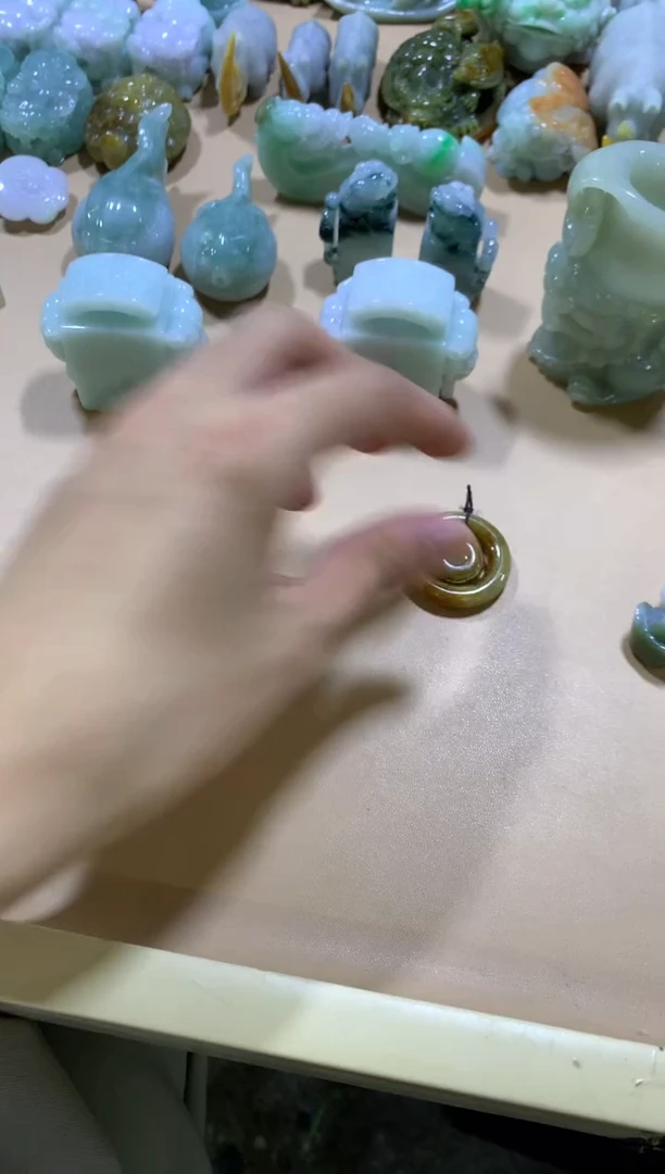 未镶嵌摆件翡翠用****3翡翠摆件