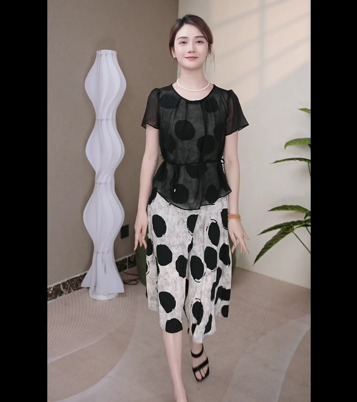 气质法式轻奢轻熟风时尚套装短袖显瘦复古高街穿搭减龄遮肚