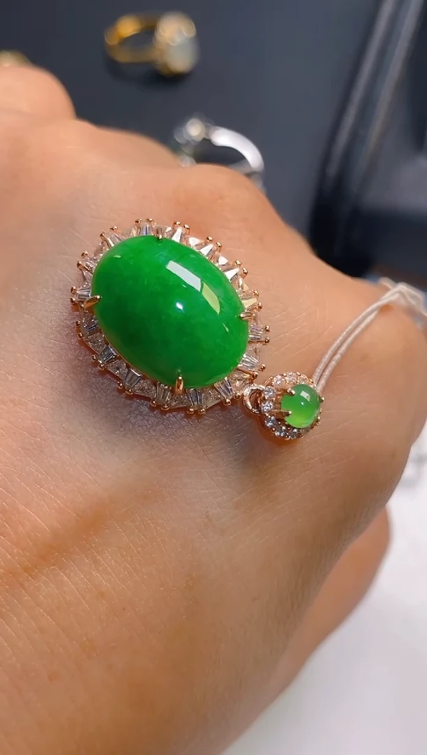 翡翠银S925镶嵌耳饰天然