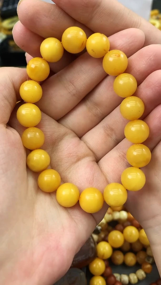 未镶嵌琥珀珠宝奇石76