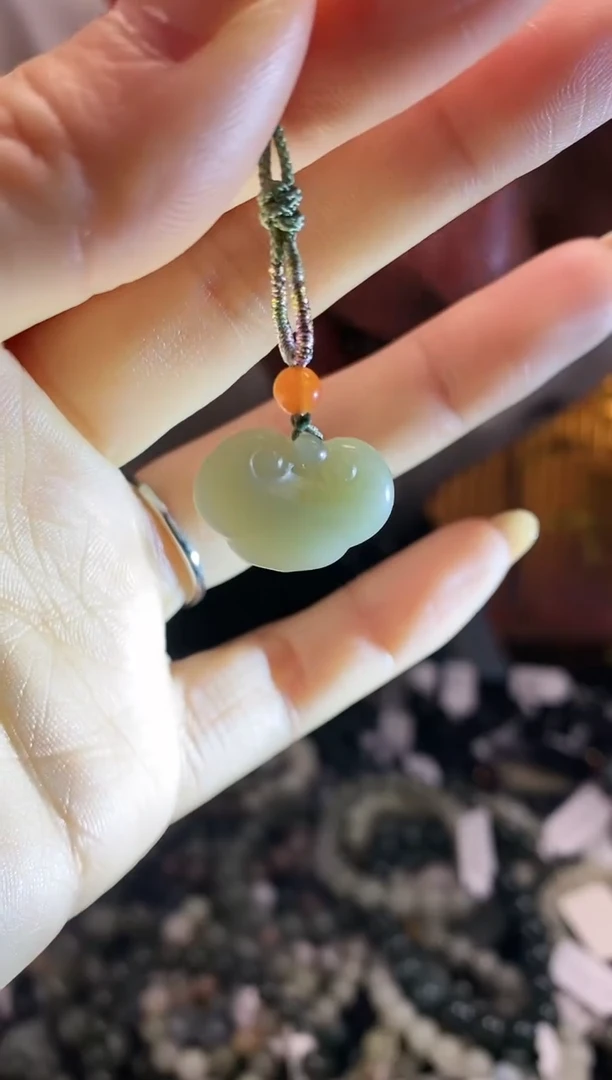 【闪购商品】和田玉颈饰未镶嵌多样性发货，拍一发一