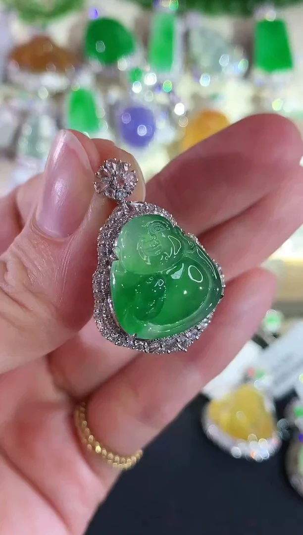 吊坠(不含链)18K金镶嵌翡翠249|