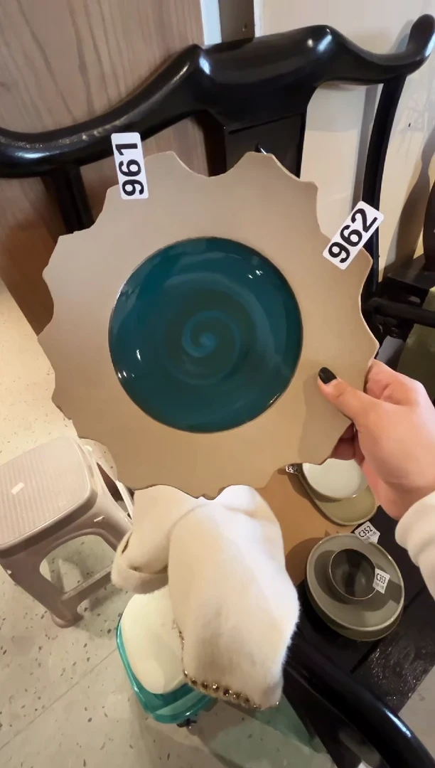 瓷片玛****?962手作异型陶泥盘