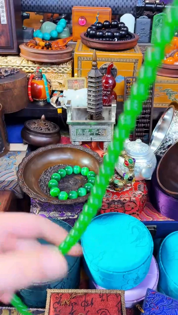 和田玉未镶嵌颈饰精品精品   独具韵味