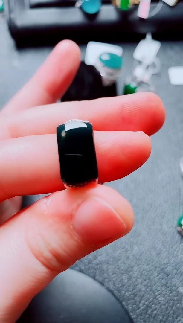 银S925镶嵌戒指翡翠111