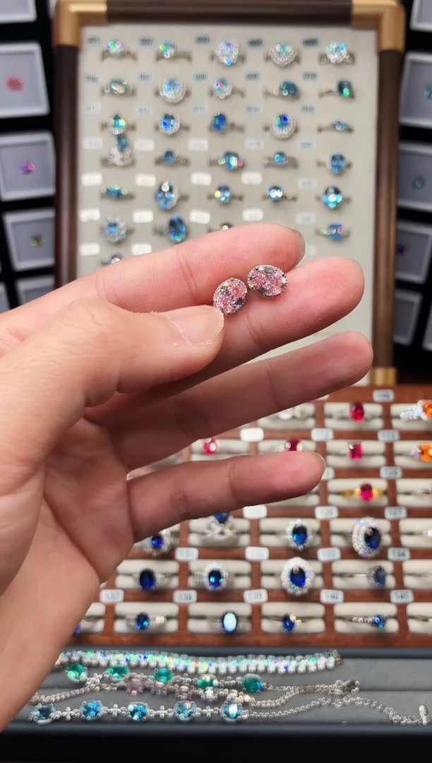 耳钉彩色蓝宝石银S925镶嵌11