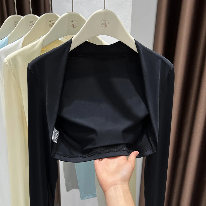 薄款防晒披肩女爆款新款黑色冰丝修身上衣女外搭开衫高级感配裙子