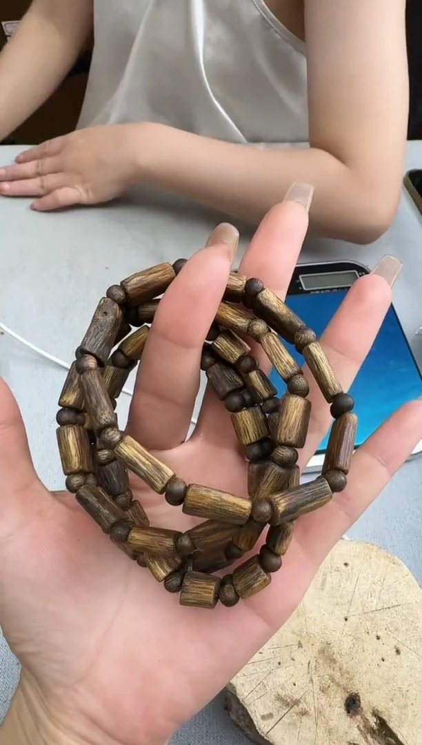 沉香手串8克白棋手排珠单圈多样性发一