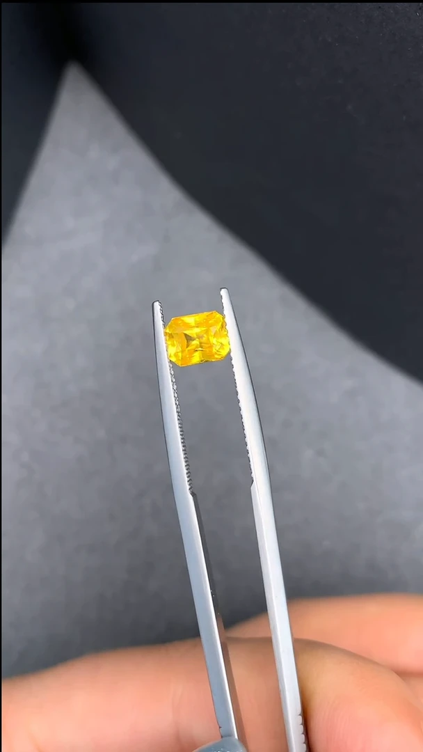 【闪购商品】蓝宝石裸石未镶嵌2.05克拉