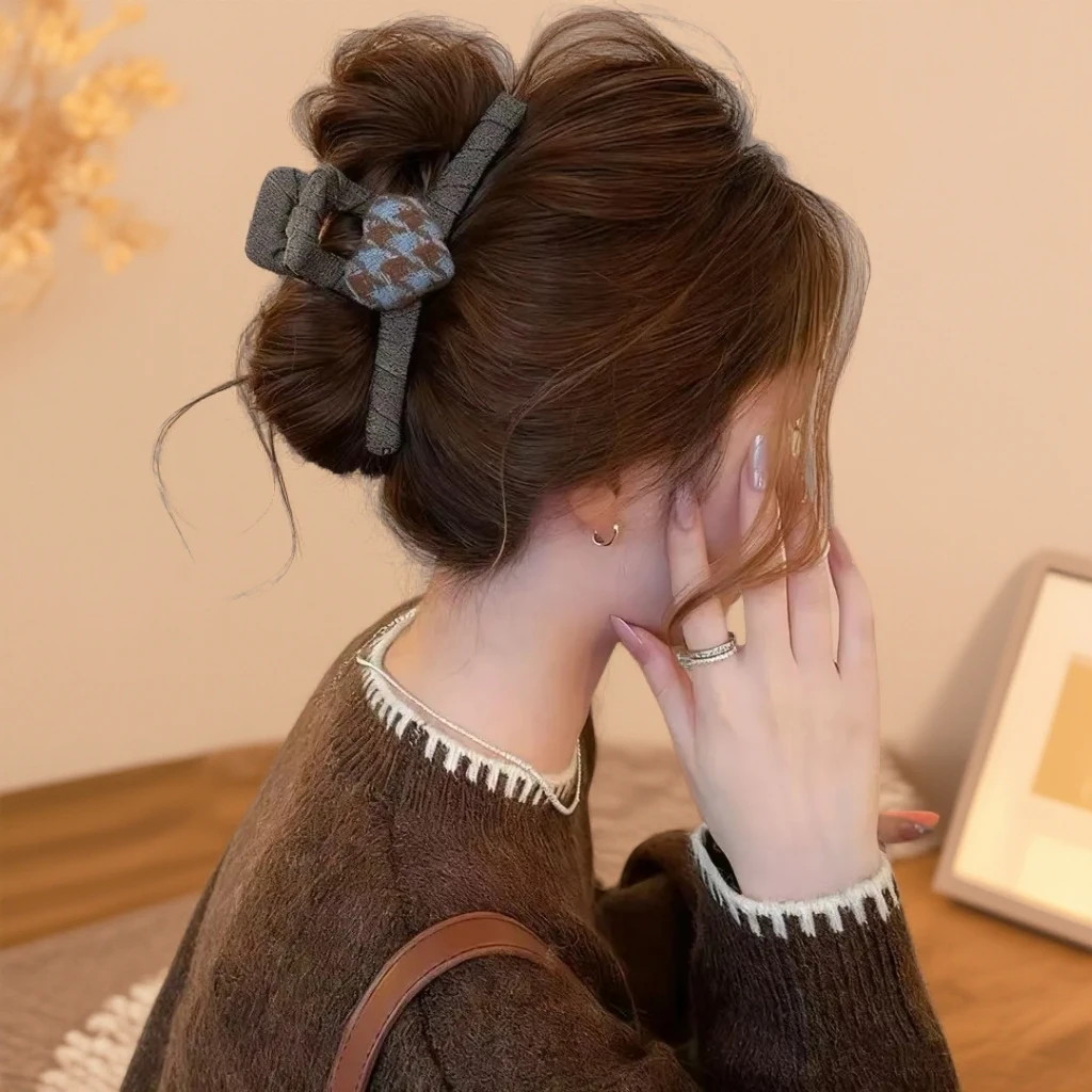 千鸟格爱心头发抓夹女2025新款大号发量大鲨鱼夹后脑勺发夹发饰秋