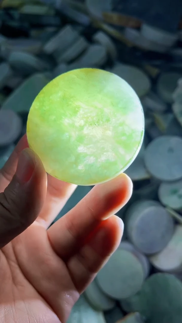 【闪购商品】翡翠挂件未镶嵌A货康壹267