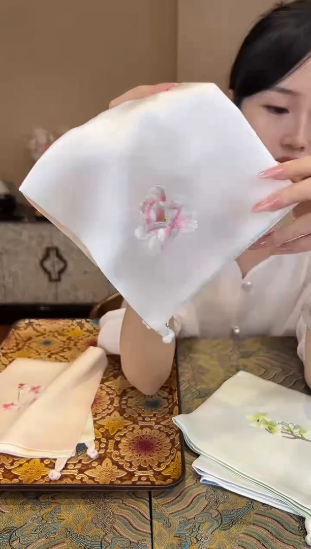 刺绣苏绣手工刺绣100桑蚕丝方巾