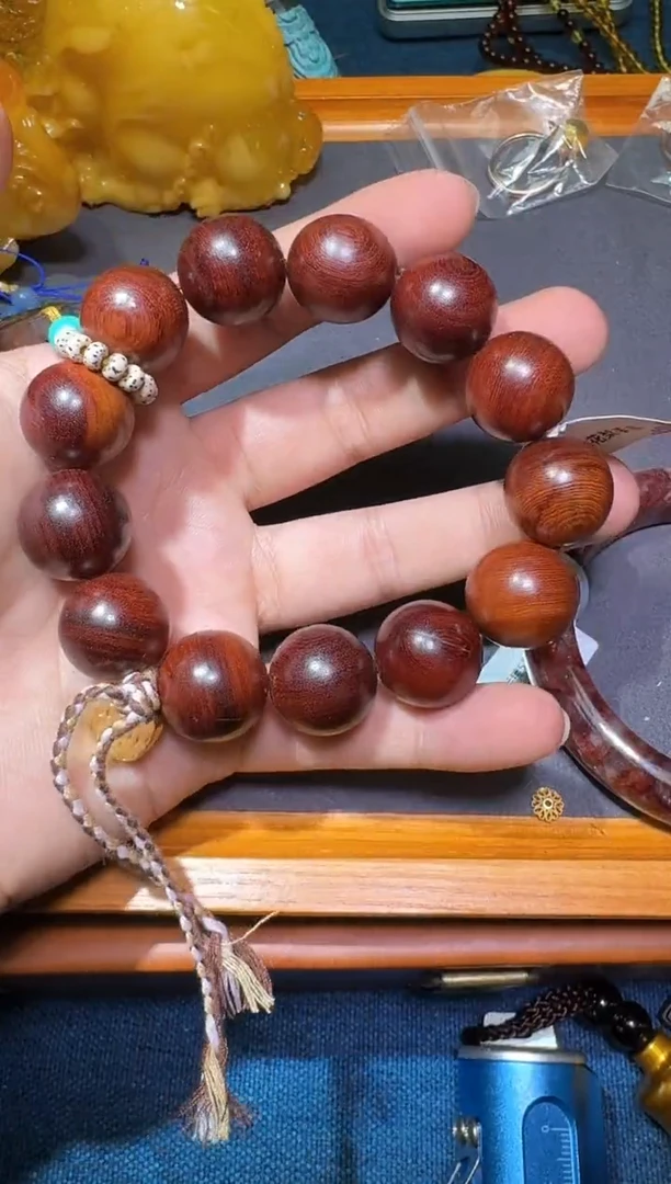 【闪购商品】黄花梨/降香黄檀手串/手链多样性发一件661