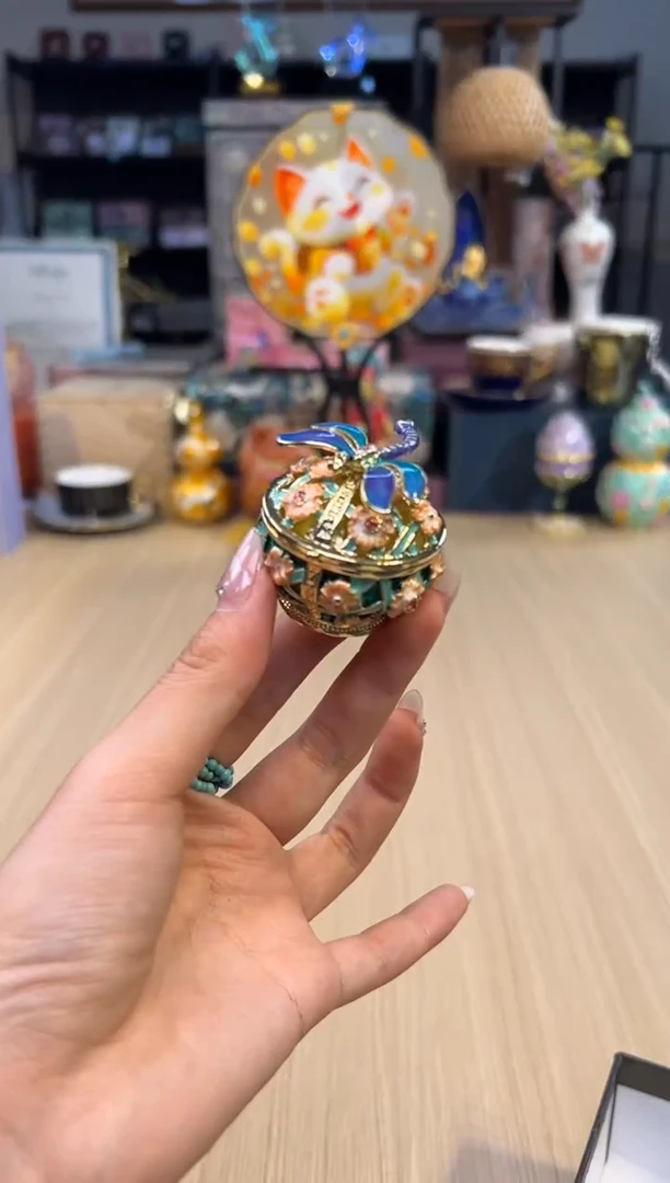 203七宝绿色蜻蜓盒