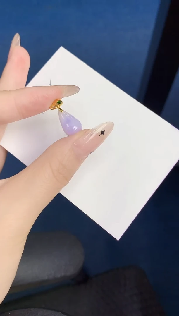 颈饰未镶嵌翡翠缅甸天然翡翠A货