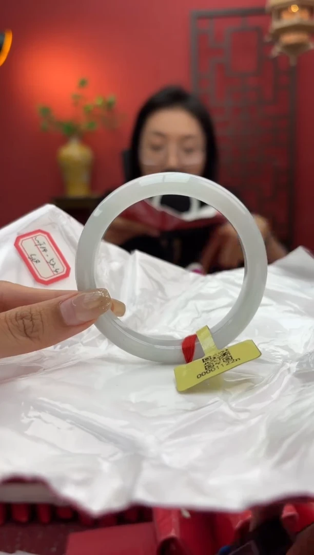 未镶嵌手镯翡翠翡翠手镯1