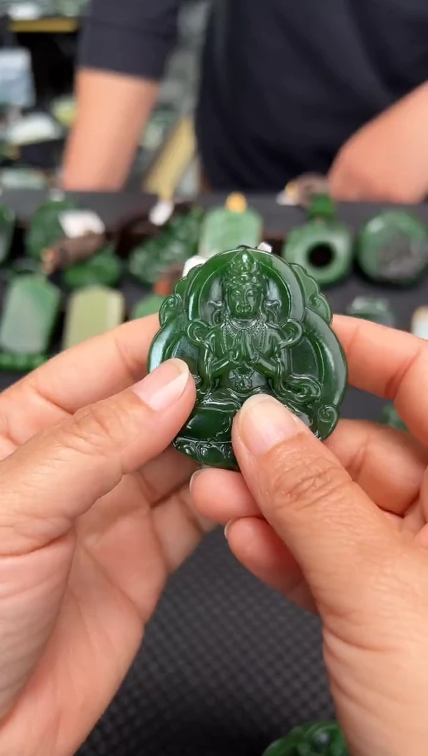 【闪购商品】和田玉颈饰未镶嵌观音吊坠