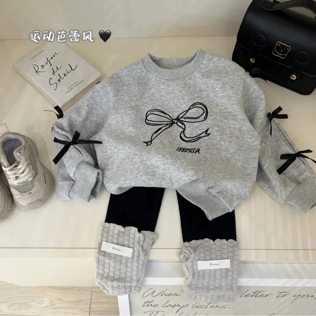 女宝宝蝴蝶结卫衣春秋新款婴幼儿套头长袖中小童休闲上衣套装百搭