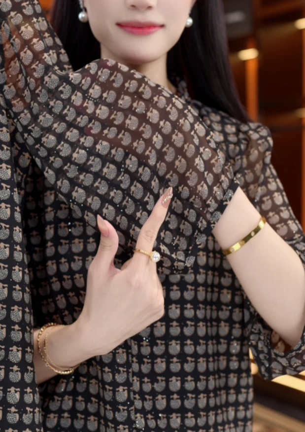 紫烟2025新款新中式国风设计感气质小衫M569金金