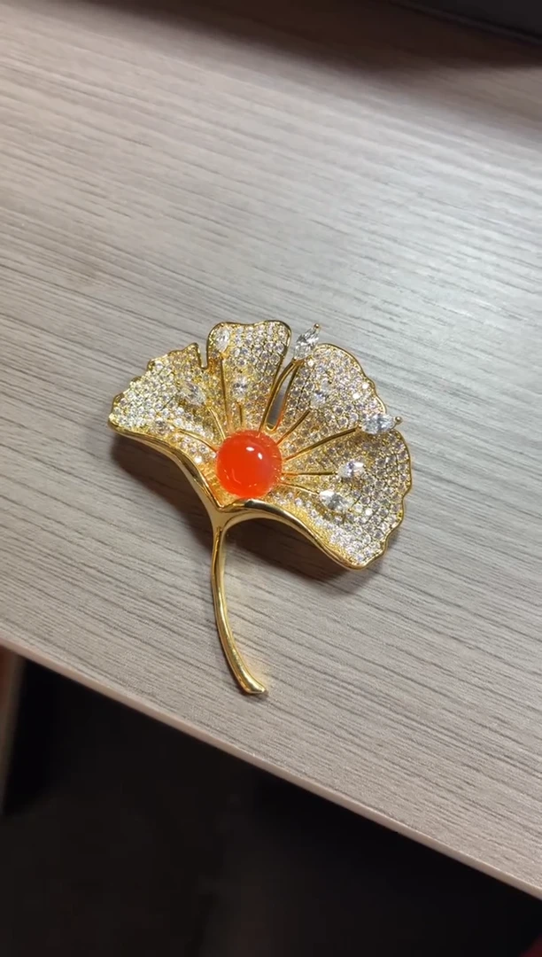 合金胸针南红玛瑙数***啊胸针多样性发